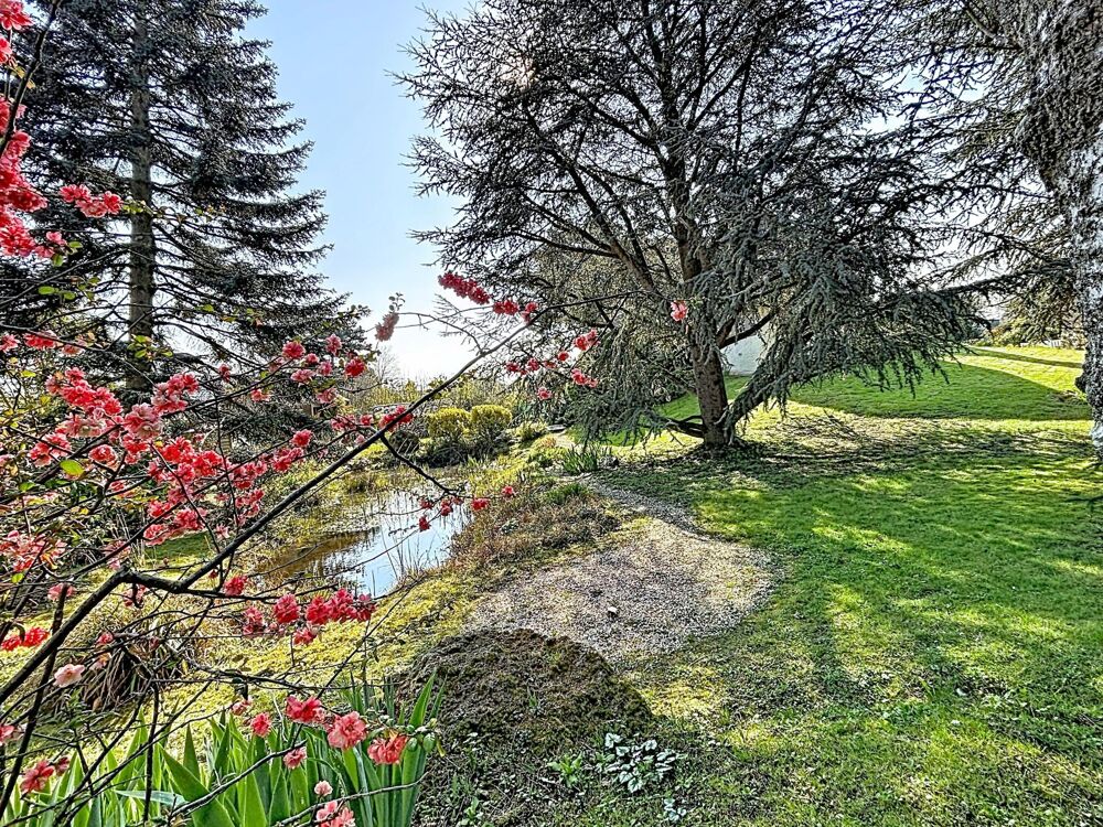 Vente Maison Chaumière 7P, 195m2 et dépendance Le mesnil-saint-denis