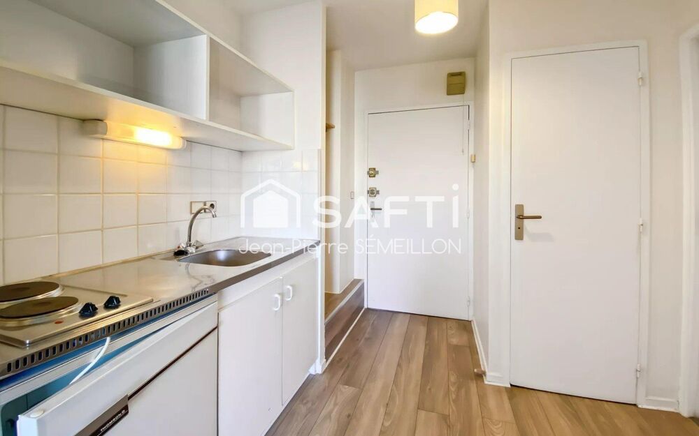 Studio lumineux, climatisation, terrasse, parking