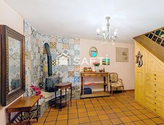  Maison � vendre 8 pi�ces 369 m�