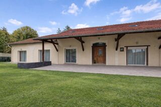  Maison � vendre 7 pi�ces 219 m�