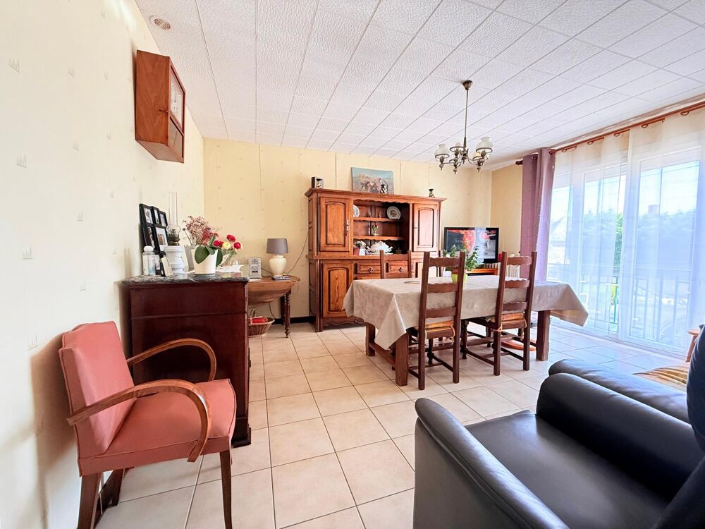 Maison familiale avec sous sol complet sur terrain clos de 800m2