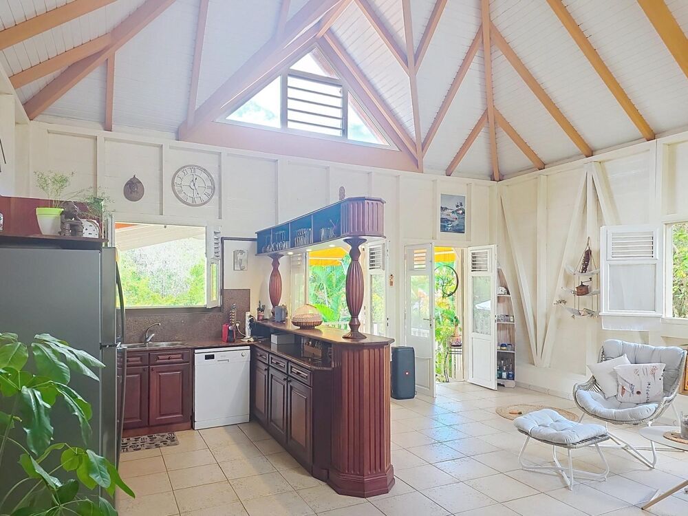 Villa atypique avec studio, piscine et jardin tropical  Pointe du Boutk