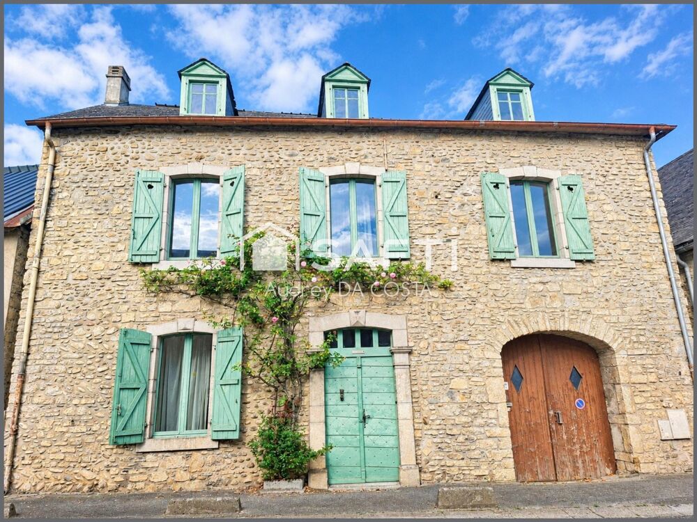 Vente Maison Maison en pierre 212m² à proximité d'Oloron Ste-Marie Oloron-sainte-marie