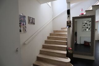  Maison  vendre 8 pices 230 m