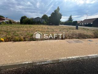  Terrain à vendre 680 m²