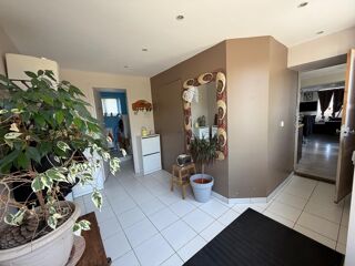  Maison � vendre 8 pi�ces 174 m�