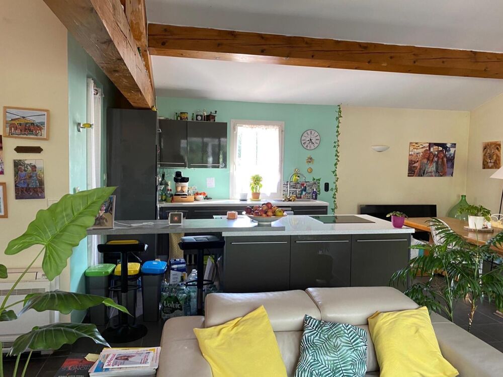 Vente Maison Maison provençale 120 m², terrain plat et cloturé Montauroux