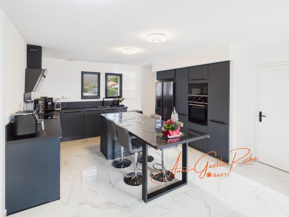 � vendre  Maison Saint-Yrieix-sur-Charente (16710)