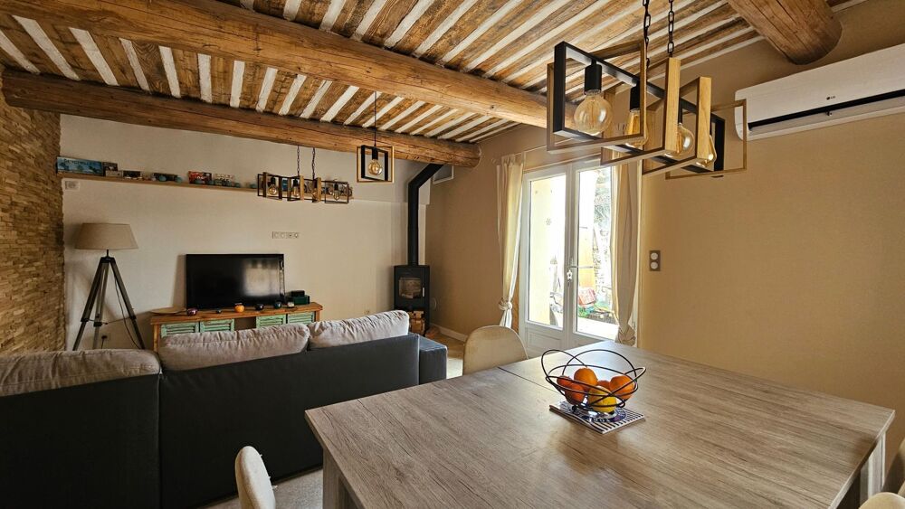 Maison entièrement rénovée avec jardin