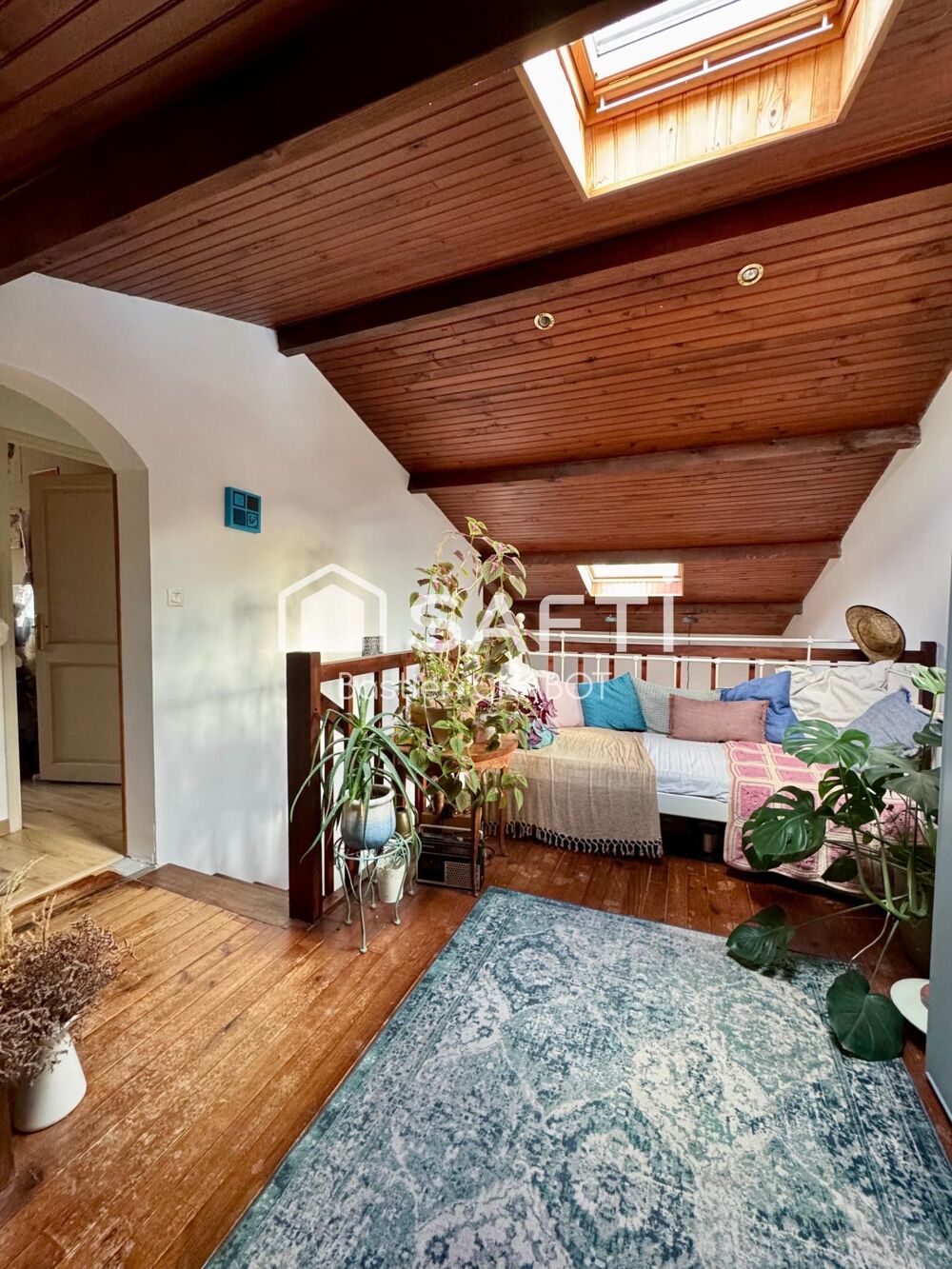 � vendre  Maison Saint-Jean-d'Illac (33127)