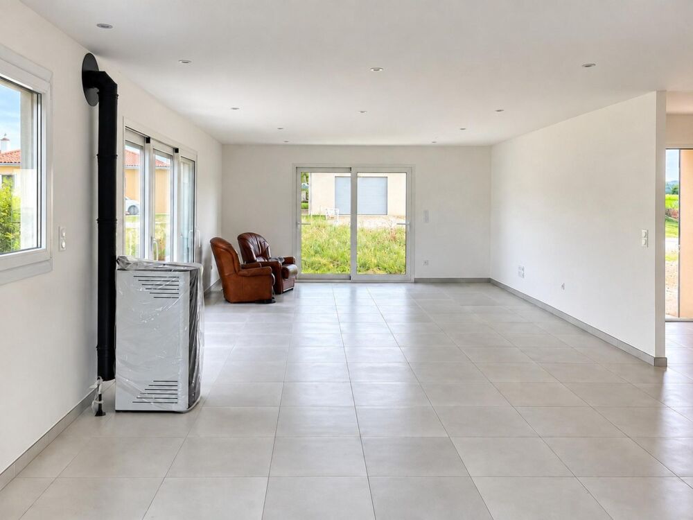 Maison de plain-pied ,4 chambres, Pièce de vie de 60 m²