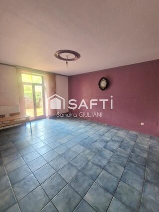  Maison � vendre 5 pi�ces 220 m�