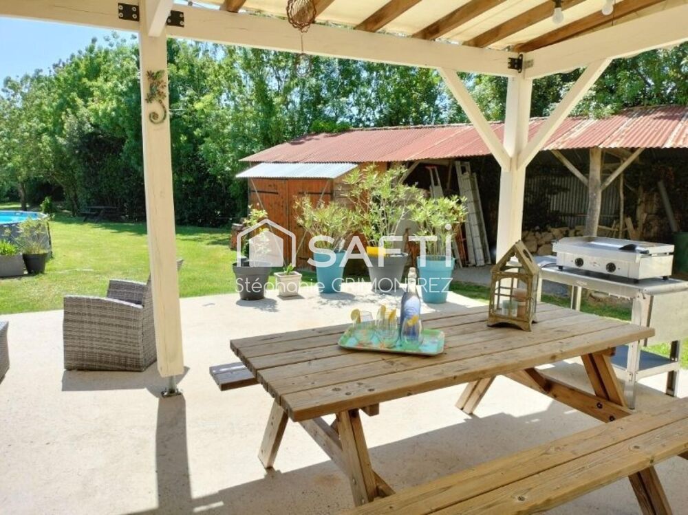 Maison d'exception à La Taillée  5 chambres