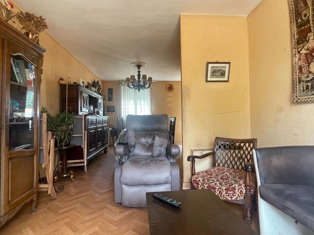Vente Maison Maison traditionnelle de plain pied, 3 chambres. Branderion