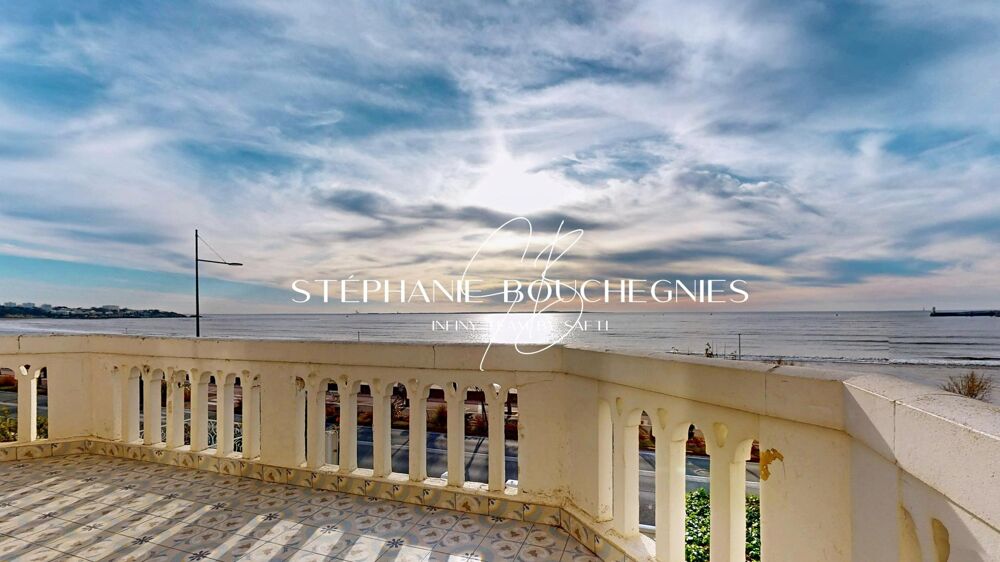 Vente Maison Villa d'éqoque Face à la mer - 286m2 - Royan 17200 Royan