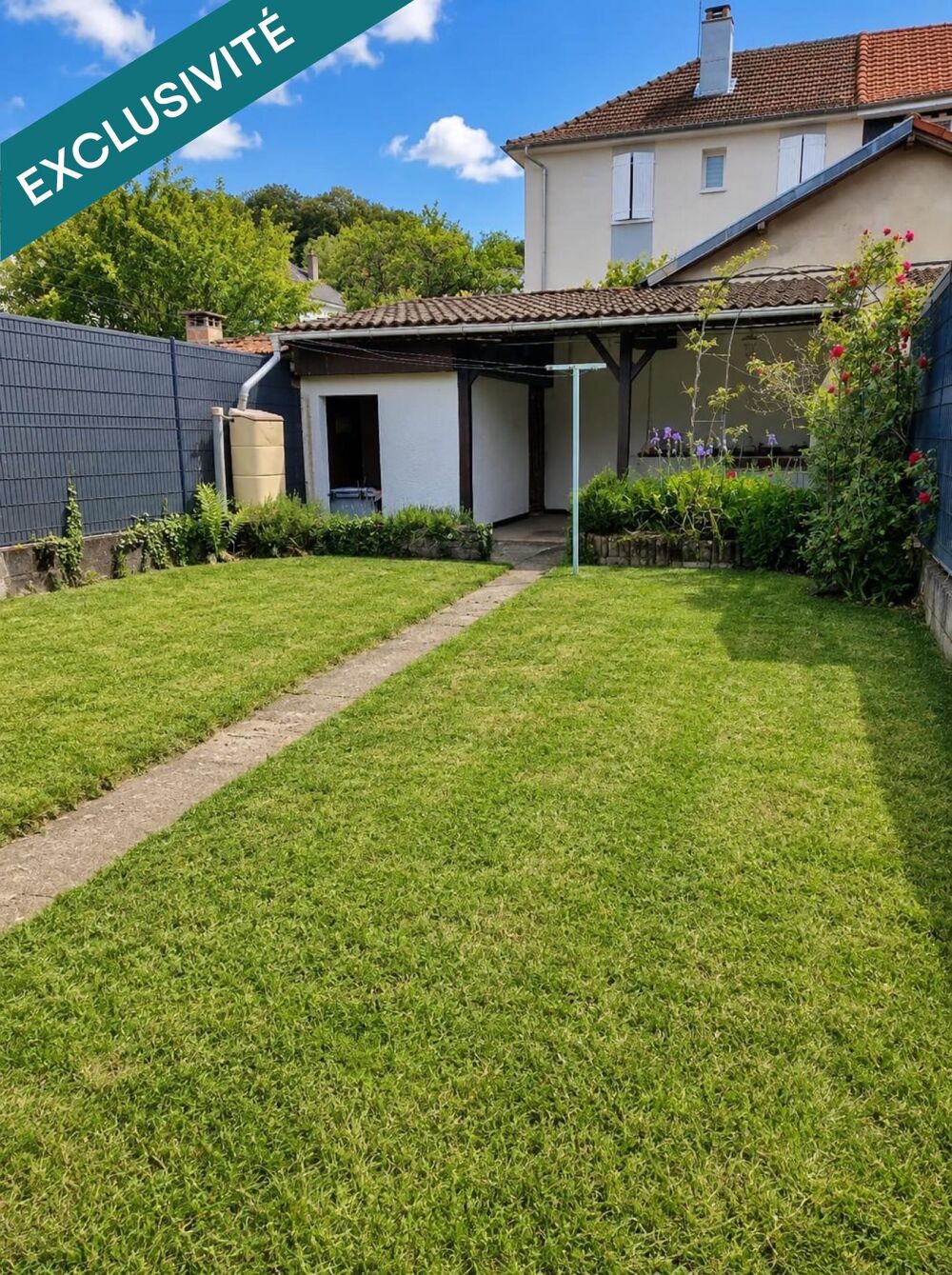 Maison mitoyenne T4 sur terrain de 2 ares environ
