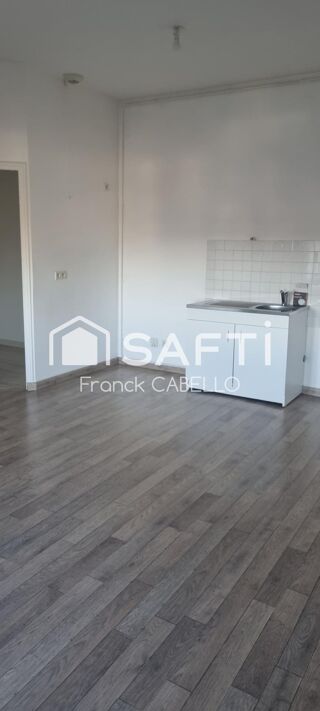  Maison � vendre 10 pi�ces 700 m�