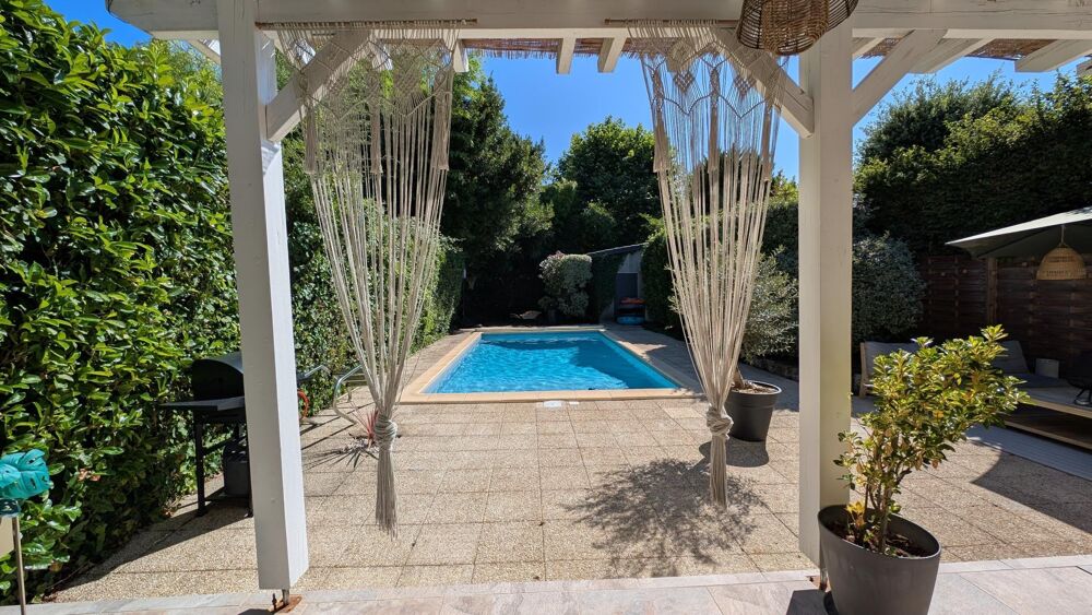 � vendre  Maison Saint-M�dard-en-Jalles (33160)