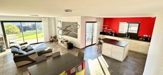  Maison � vendre 5 pi�ces 175 m�