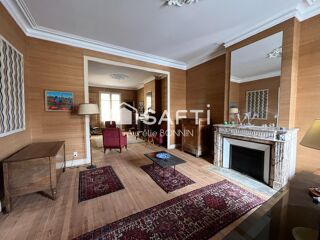  Maison à vendre 8 pièces 219 m²