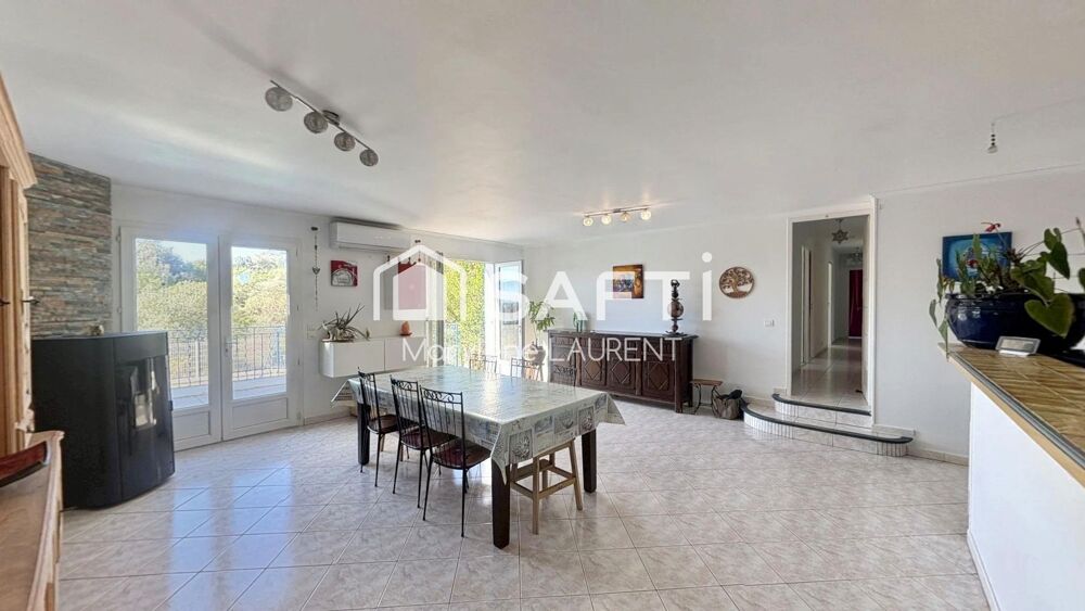 Villa de 168 m2 sur 2957 m2, 5 chambres