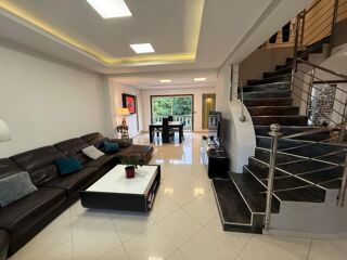  Maison � vendre 7 pi�ces 165 m�