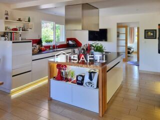  Maison à vendre 6 pièces 222 m²
