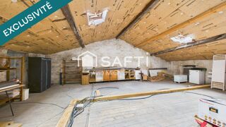  Immeuble à vendre 250 m² Surgeres