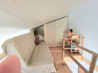 Maison � vendre 7 pi�ces 200 m� Reignac