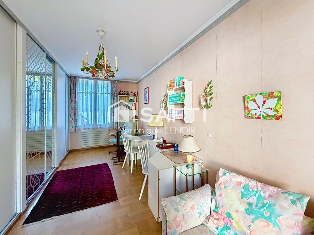 Vente Maison LE VESINET SUD : élégante maison sur lac de 181m2 Le vesinet