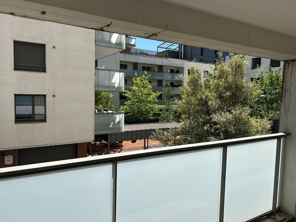 Vente Appartement Studio 27m2 avec Terrasse en plein coeur de Lyon 8eme Lyon 8