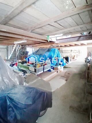  Immeuble à vendre 300 m²