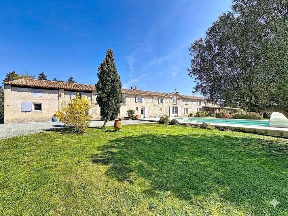 Vente Maison Domaine d'exception du XVIIIe siècle – 660 m² – 50 hectares – Vue 360° – Montréal (11) Montreal