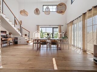  Maison � vendre 8 pi�ces 203 m�