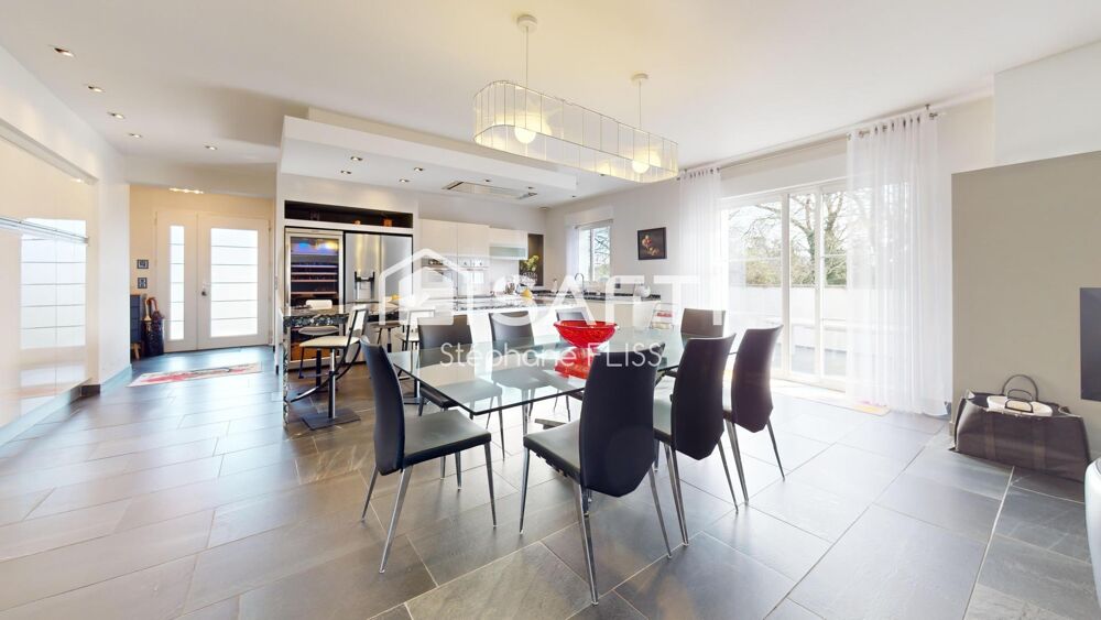 Vente Maison Maison familiale de 250m2 avec espace bien-être Blanquefort