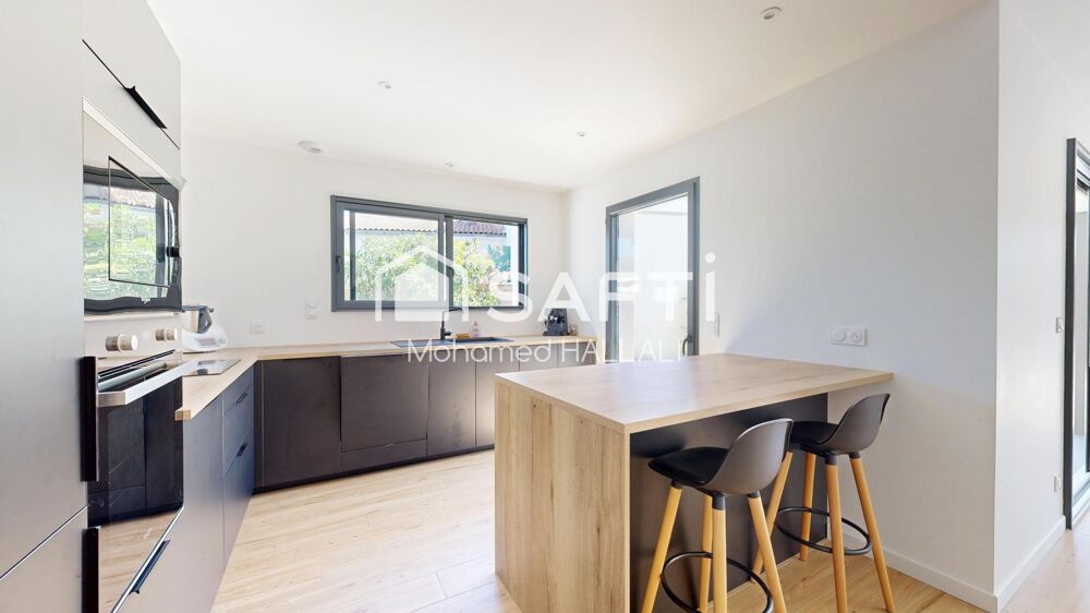 Maison neuve 2023  piscine, 4 chambres, 131 m²