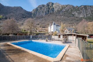  Propri�t�/ch�teau � vendre 15 + pi�ces 513 m�