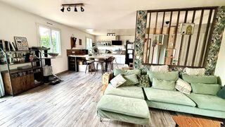 Vente Maison Belle maison familiale de 6 pièces avec 4 chambres située au Mesnil-Aubry. Le mesnil-aubry