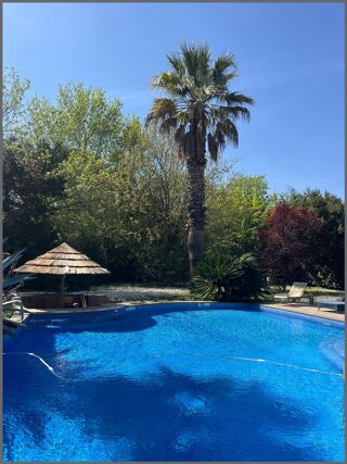  Maison  vendre 5 pices 425 m