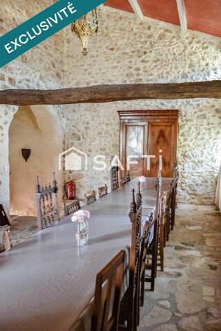  Maison � vendre 15 + pi�ces 465 m�