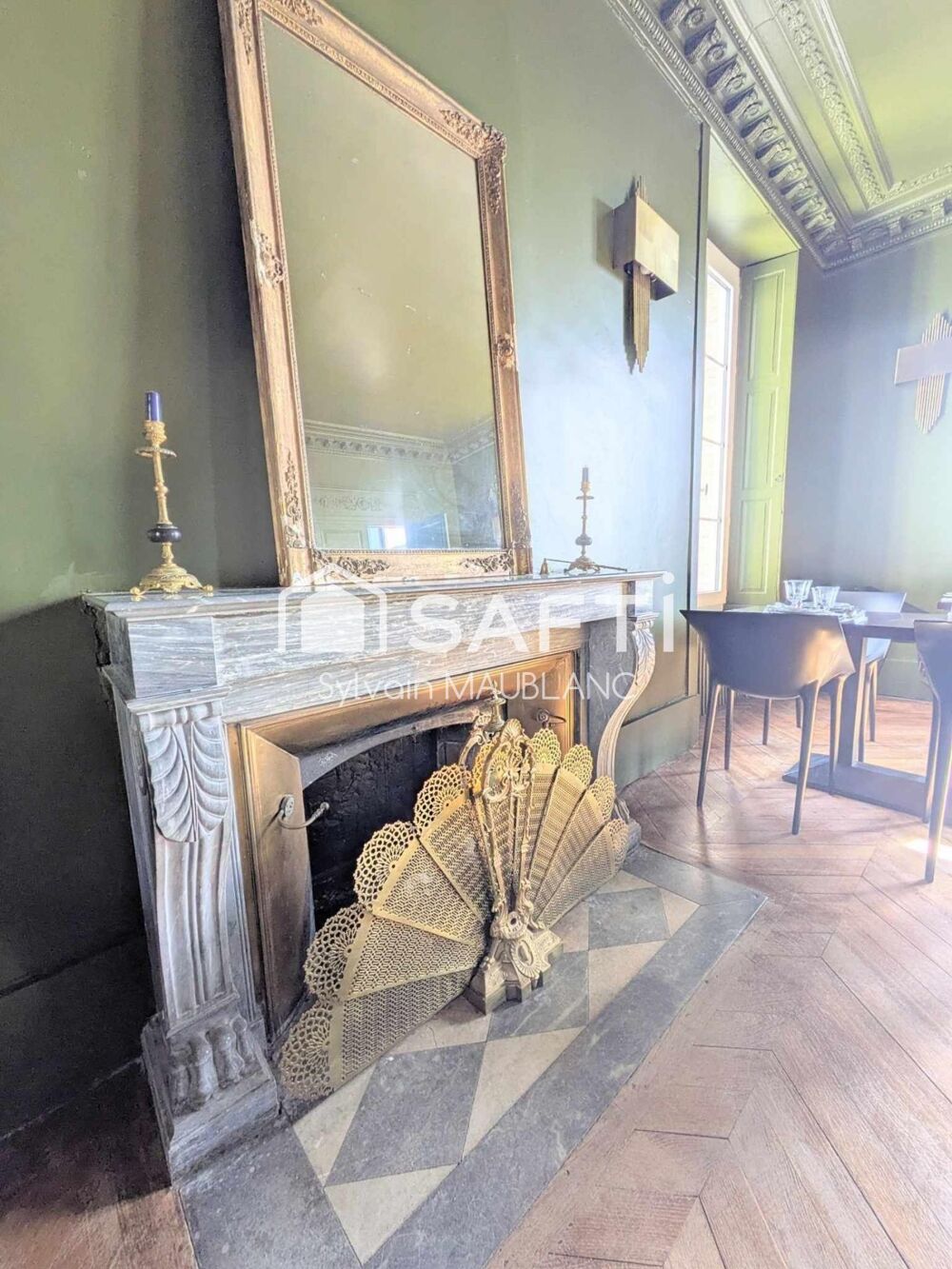 � vendre  Propri�t�/ch�teau Lavau (89170)