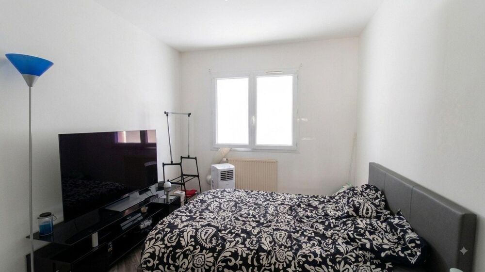 Vente Maison Investissement serein : maison louée centre-ville Saint-jean-d'angely