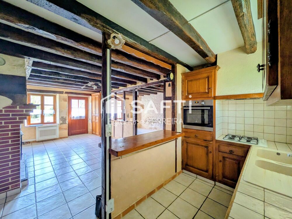 AXE ISSOUDUN/ LIGNIERES, à 15 minutes d' ISSOUDUN, Maison de hameau de 100m² environ avec jardin