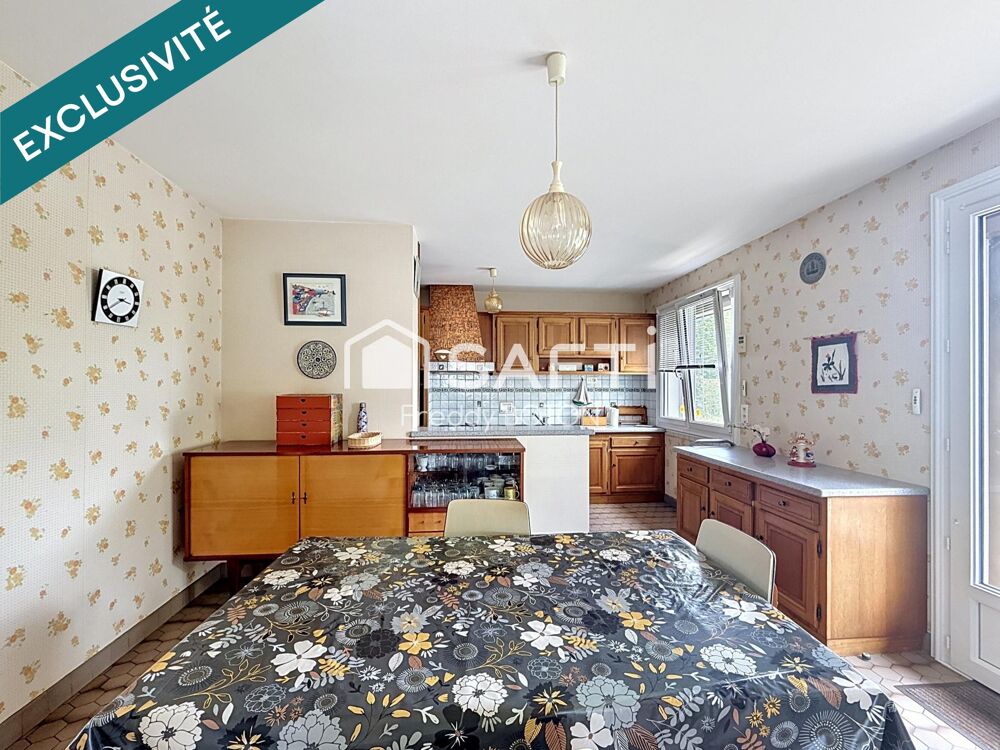 Maison 6 pièces 137 m² · à Moncoutant · 137 m² · 175 000 €