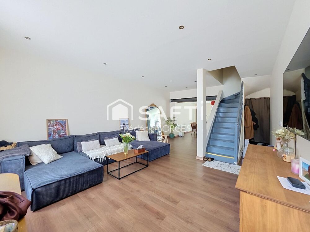 EN EXCLUSIVITÉ  Maison de ville entièrement rénovée  Quartier Saint-Jean