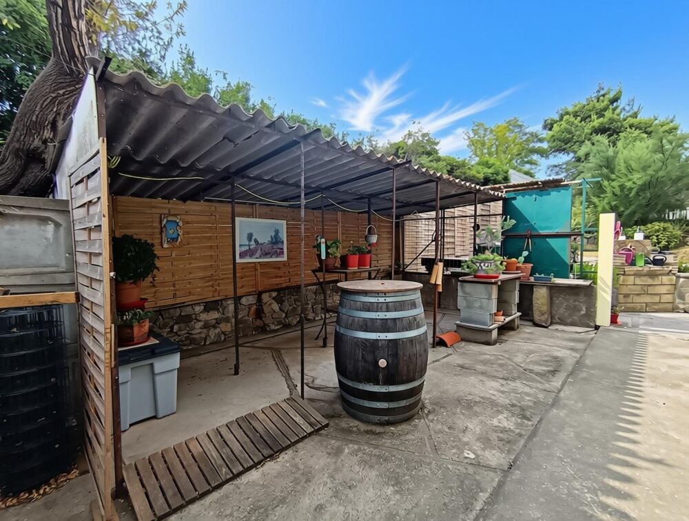 Vente Maison Ravissante maison individuelle 4 faces sur terrain arboré de 550m² avec sous sol complet de 100m² Carcassonne