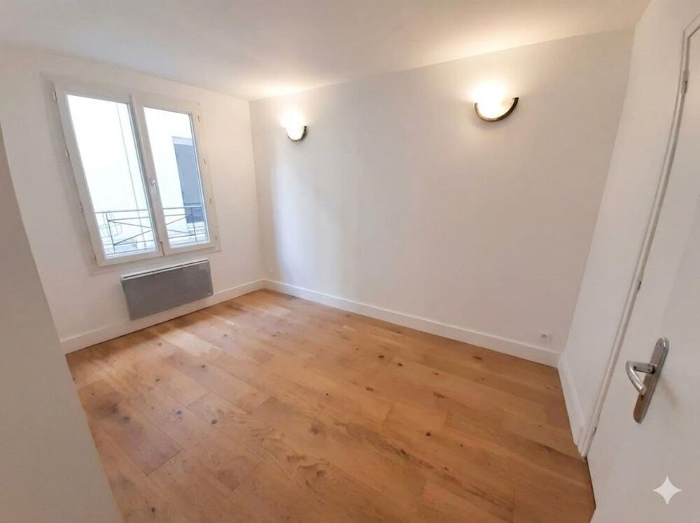 Vente Appartement très beau F2 refait à neuf Paris 11