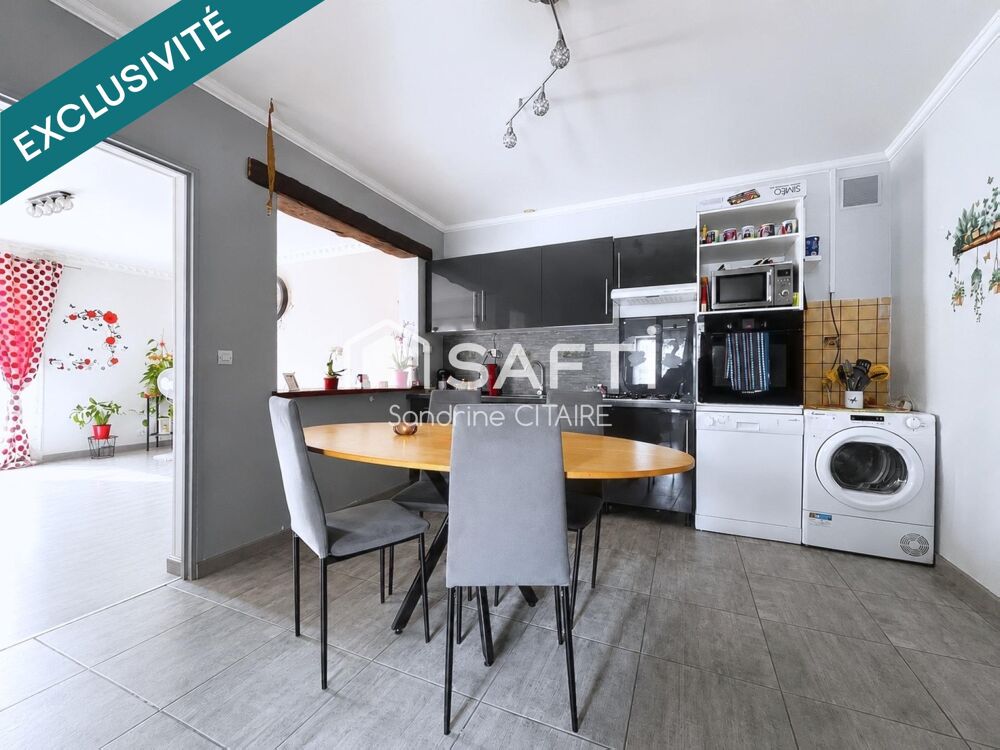 Maison avec garage vendue louée à Anet