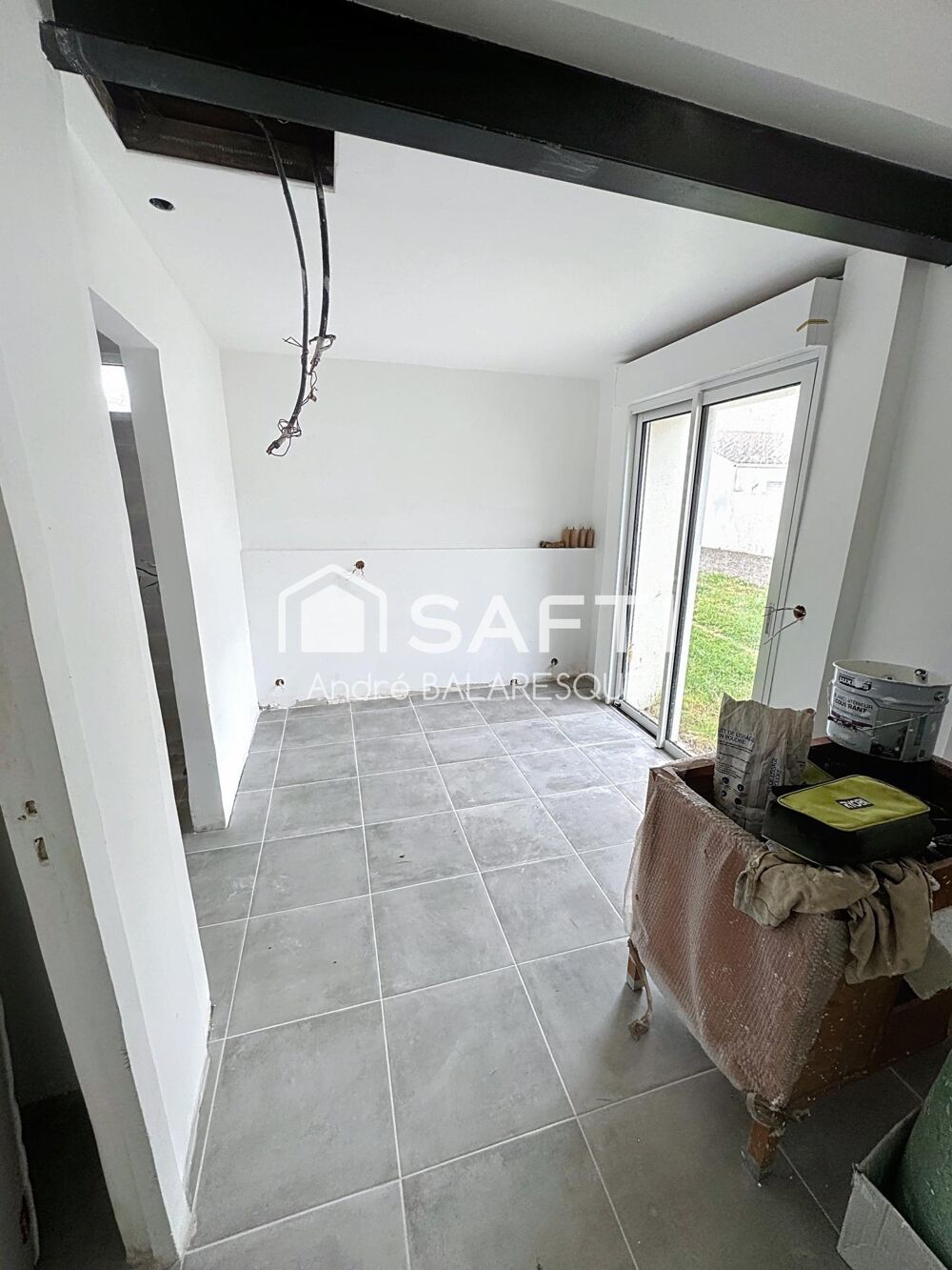 Maison + dépendance Prix ajustable selon travaux proche Nouettes