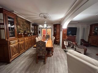  Maison � vendre 12 pi�ces 380 m�